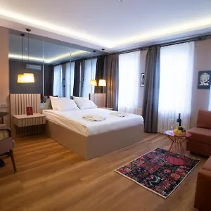 Cheers Porthouse 3* Istanbul
