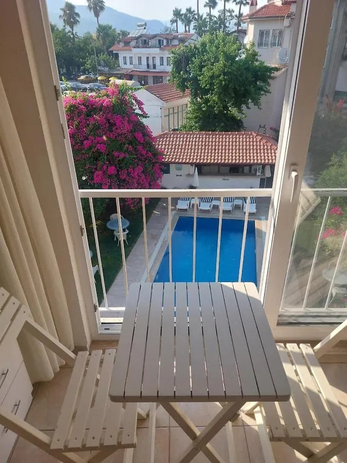 Grandma'S Garden Aparthotel Dalyan