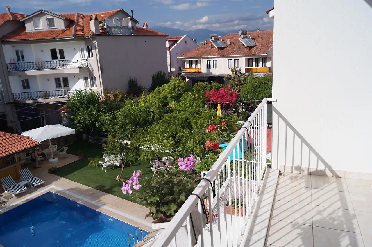 Grandma'S Garden Aparthotel Dalyan