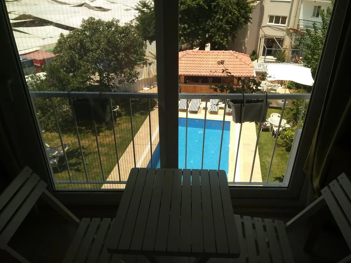 Aparthotel Grandma's Garden Dalyan