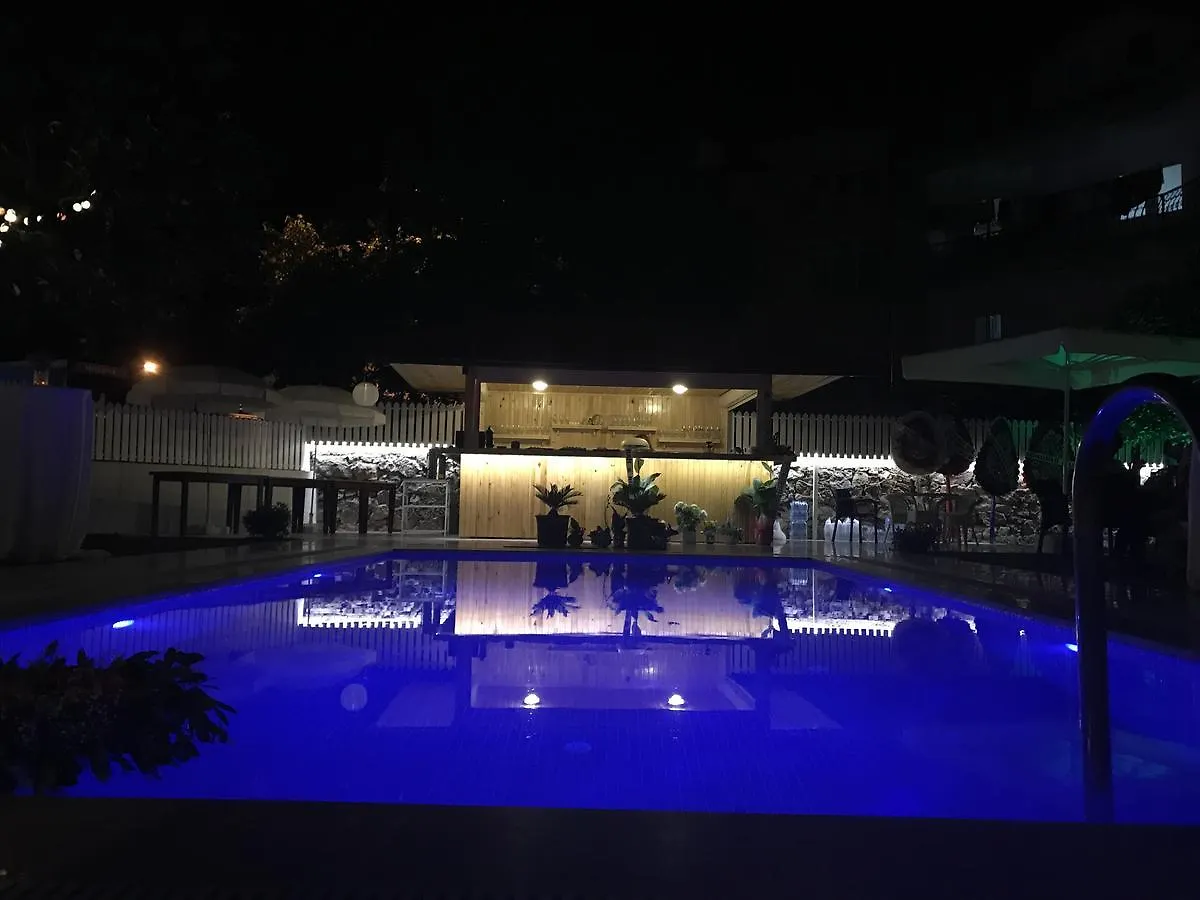 Aparthotel Grandma's Garden Dalyan